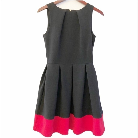 Closet LONDON Color Block Fit and Flare Sleeveless Dress Size 6 in Black and Red - Picture 2 of 11